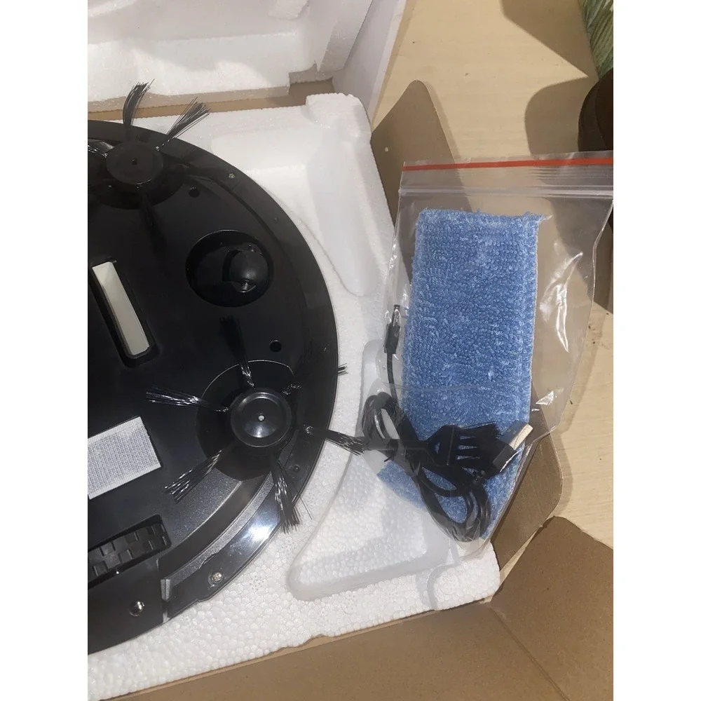 Homesmart - The Floor Cleaning Robot